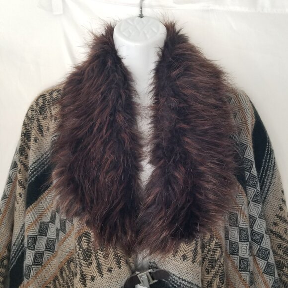 Collection Eighteen Women Poncho Faux Fur Neckline Stripes Aztec Shawl Brown Tan - Picture 4 of 16